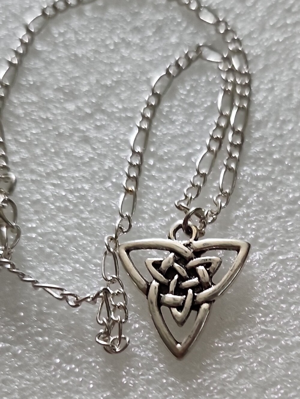 Hand Crafted Silver Celtic Knot Triangle Bracelet / Anklet